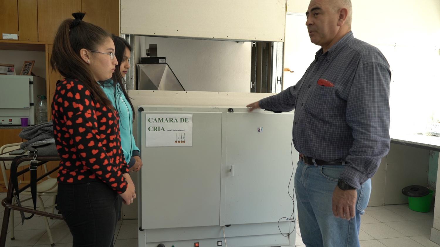 RUBEN JUNTO A SUS ALUMNOS