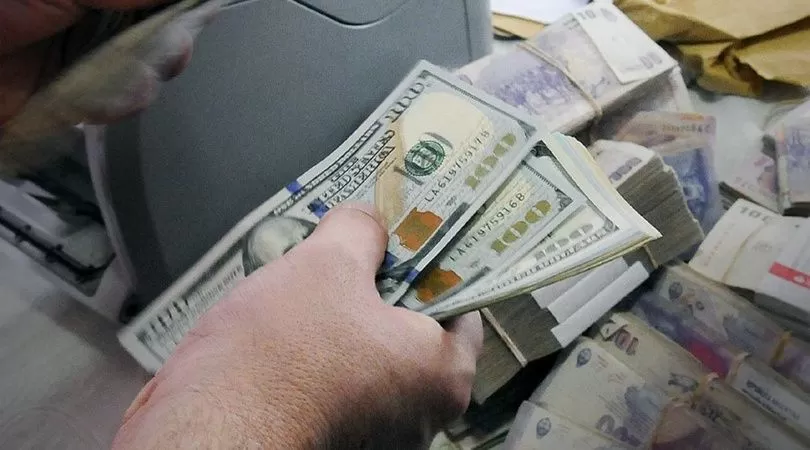 Saltó el dólar, pese a la Leliq más alta y a ventas del Central