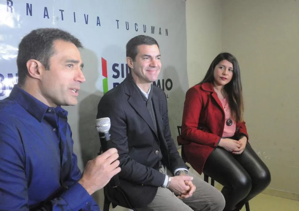 EN CAMPAÑA. Del encuentro con el gobernador salteño participó el precandidato a diputado Silvio Bellomio. la gaceta / fotos de antonio ferroni