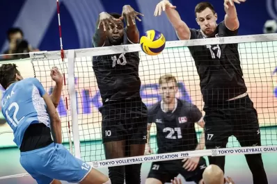 Argentina le ganó 3-1 a Canadá en el debut del Preolímpico de China