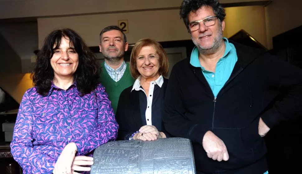 EL JURADO. Graciela Mazza (productora), Guillermo Monti y Catalina Dlugi (periodistas de espectáculos) y Rodolfo “Fito” Pochat (documentalista). LA GACETA / FOTO DE HÉCTOR PERALTA.-