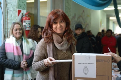 Cristina Fernández: Intentaremos que Argentina sea una sociedad más feliz