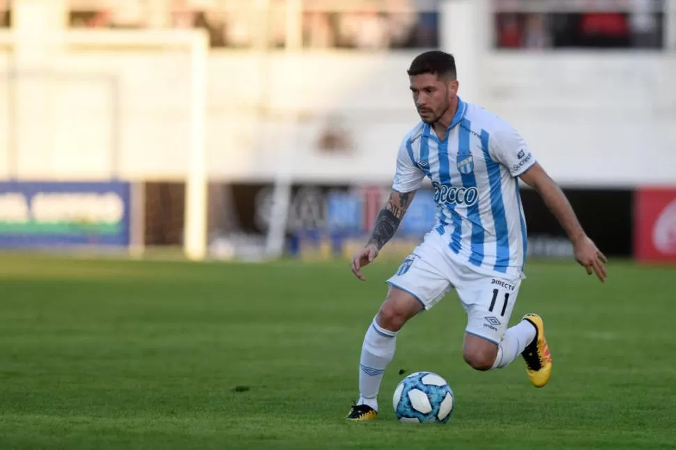 MUCHA CONFIANZA. José Luis Fernández destaca que el funcionamiento colectivo va mejorando. Dijo que confía en que se le pueda ganar a Godoy Cruz el lunes.  la gaceta / foto de diego aráoz