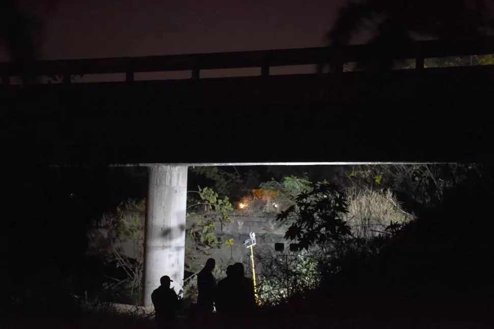 CONMOCIÓN. Hace una semana, el cuerpo de Benjamín fue hallado ahorcado en un puente. la gaceta / foto de DIEGO ARAOZ