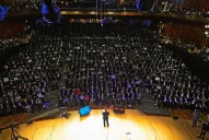 Macri arengó a su equipo a actuar con humildad y a “salir al barro” por los votos