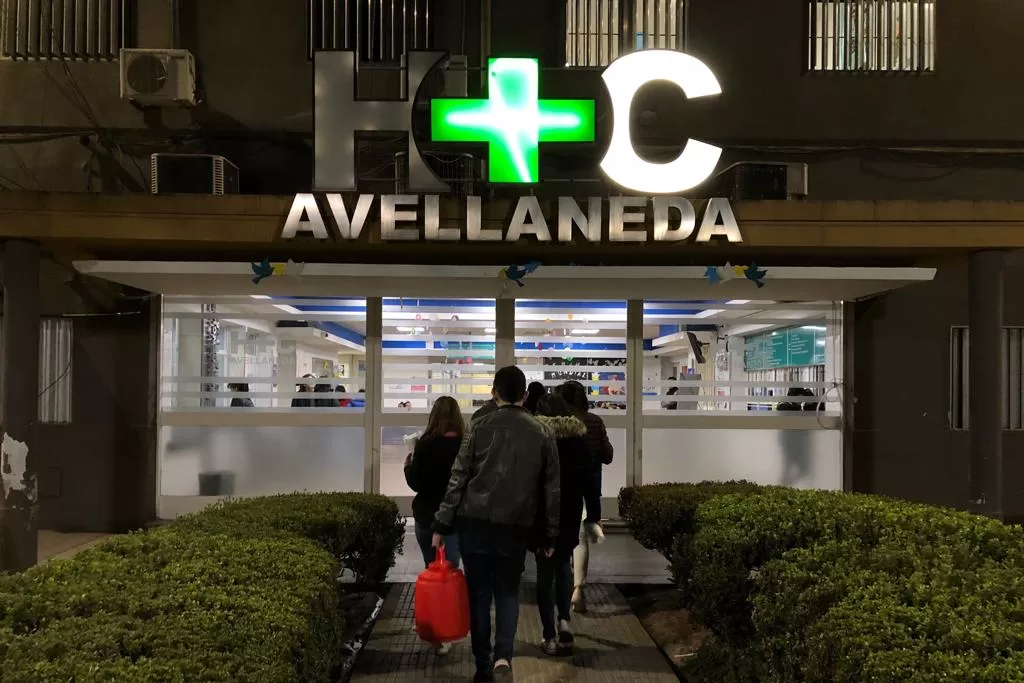 A COMPARTIR. El circuito de visitas comienza siempre por el Hospital Avellaneda. LA GACETA / FOTOS DE LEO NOLI