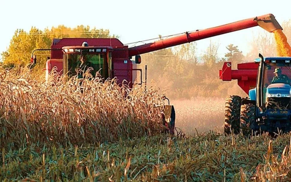 PRESENTE Y FUTURO. Gamboa recomendó a los productores que manejen sus campos de la forma más eficiente y contando con información confiable. ARCHIVO LA GACETA