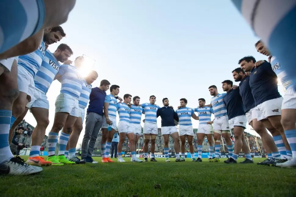 EN TIERRAS LEJANAS. Los Pumas actualmente se encuentran en Australia. En dos semanas arribarán a Fukushima, su primera base en el país de los samurais. prensa uar