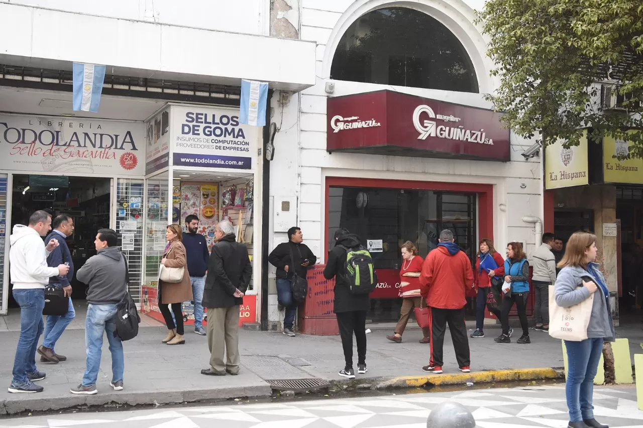 Cambio, Cambio vocean los arbolitos en la cit