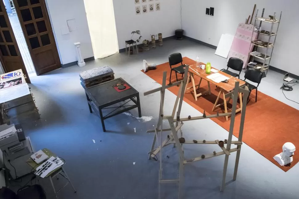 CON NUEVOS CRITERIOS. El Museo de la UNT convirtió su salón anual en un espacio de producción y experimentación más que de exhibición. 