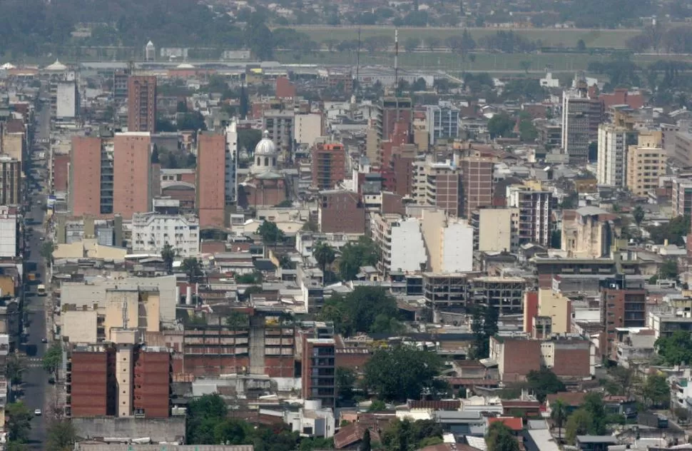 CIUDAD. Las nuevas propuestas proponen descentralizar la capital. la gaceta / foto de josé nuno (archivo)