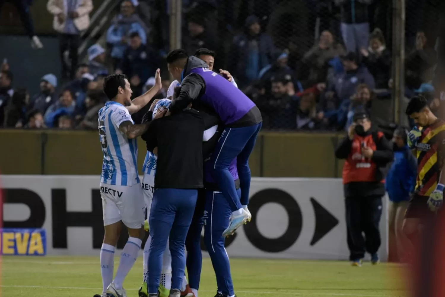 A SEGUIRA. El plantel, que venció a Bocar Unidos por Penales en Salta, se prepara para Colón. LA GACETA / MARCELO MILLER