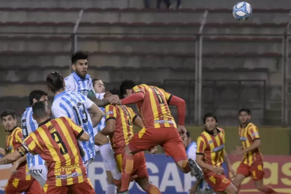 La victoria ante Boca Unidos trajo desahogo en los decanos: uno x uno