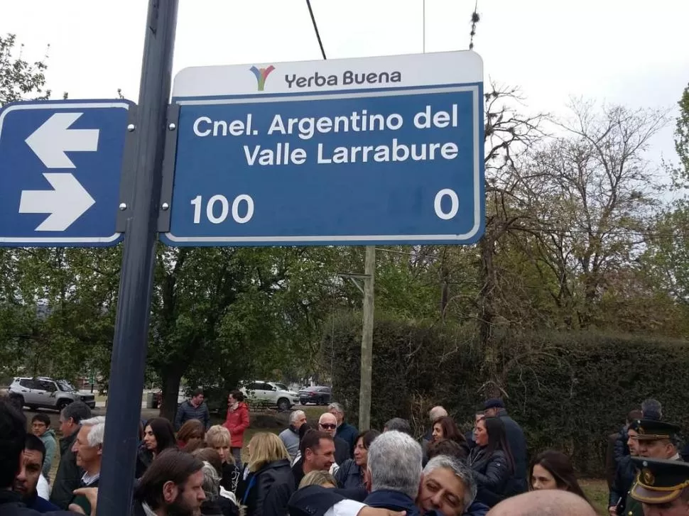 ACTO. Vecinos participaron de la designación de la calle yerbabuenense.  