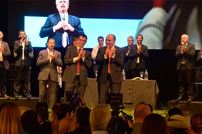 Tenemos que lograr que comer deje de ser un privilegio en Argentina, pidió Yedlin