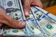 El dólar reacciona y sube por la demora del FMI en enviar fondos