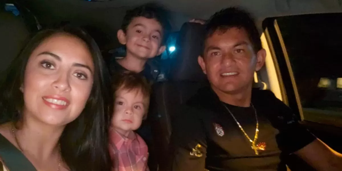 LA FAMILIA ES LO PRIMERO. “Pulguita” tiene en su esposa Paula, y en sus hijos Bautista y Milo, a sus mayores sostenes.