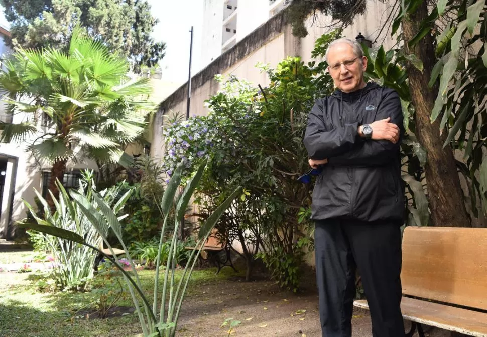 FIN DE LA VISITA. El maestro Mintz se despide tras dos semanas de trabajo arduo, con clases y conciertos. 