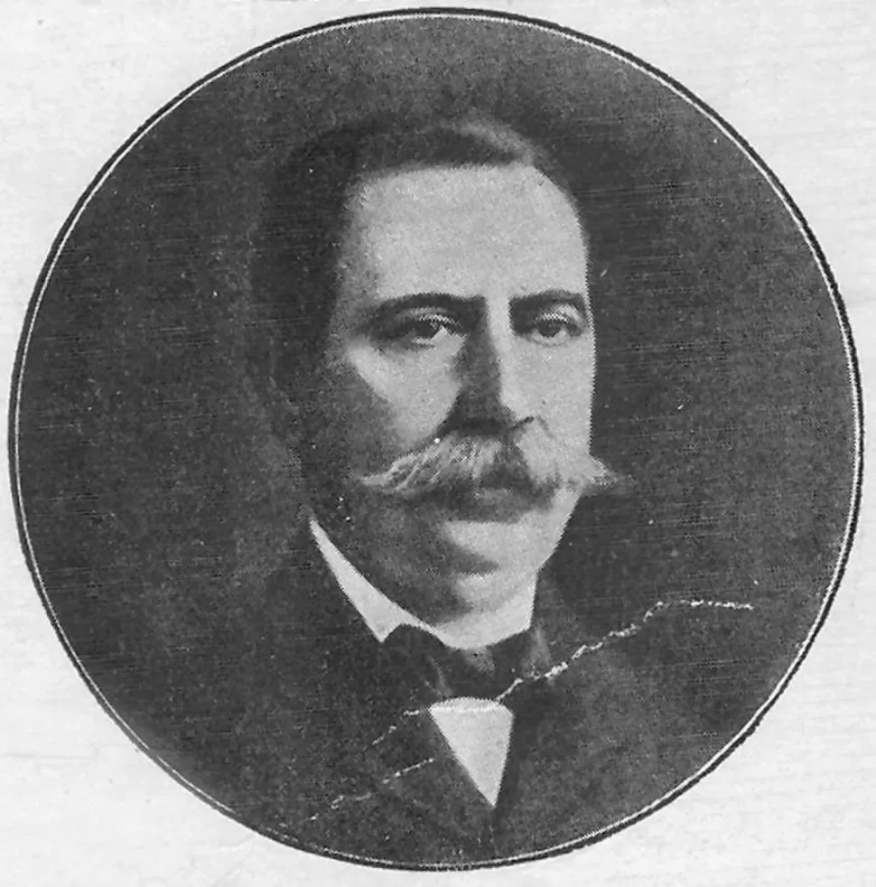 FRANCISCO MARINA ALFARO. Fue rector del Colegio Nacional y enseñó allí durante dos décadas. 