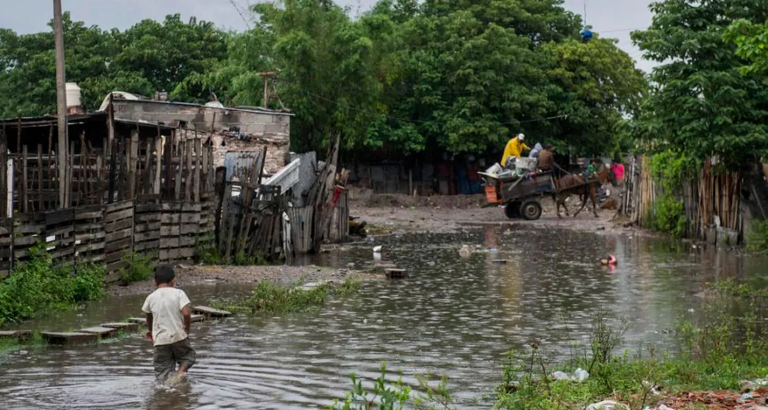 Los pobres e indigentes del país suman casi 16 millones