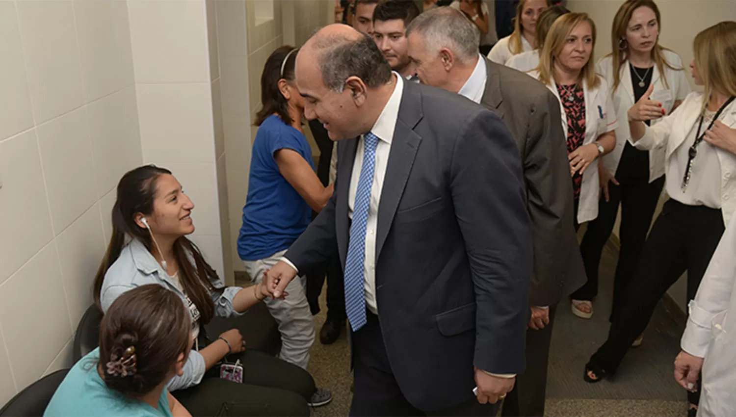 Manzur encabezó esta mañana la inauguración de un Caps de Las Talitas. PRENSA DEL GOBIERNO