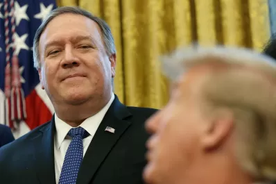 Pompeo se niega a cooperar en la investigación a Trump