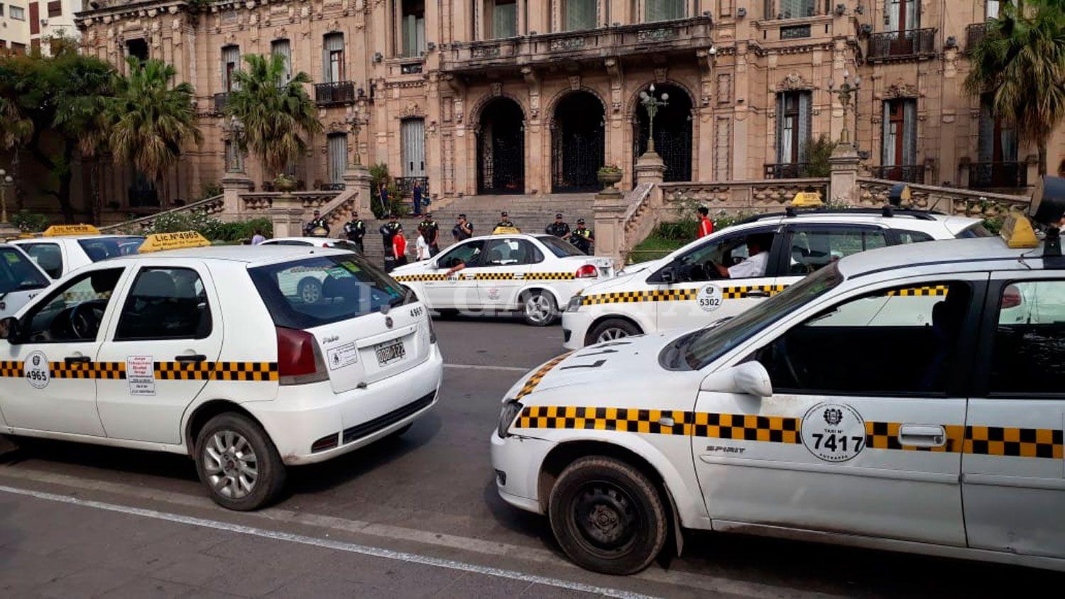 MARCHA DE TAXIS.