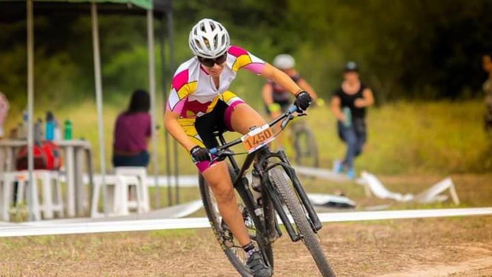 DAMAS MASTER “A-2”. Verónica Bulacio tiene mucha confianza.  