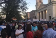 Acá no hay choripanes: las consignas de los asistentes a la marcha de Macri