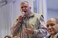 Jaldo le reclama a Macri respuestas para los despedidos en el transporte