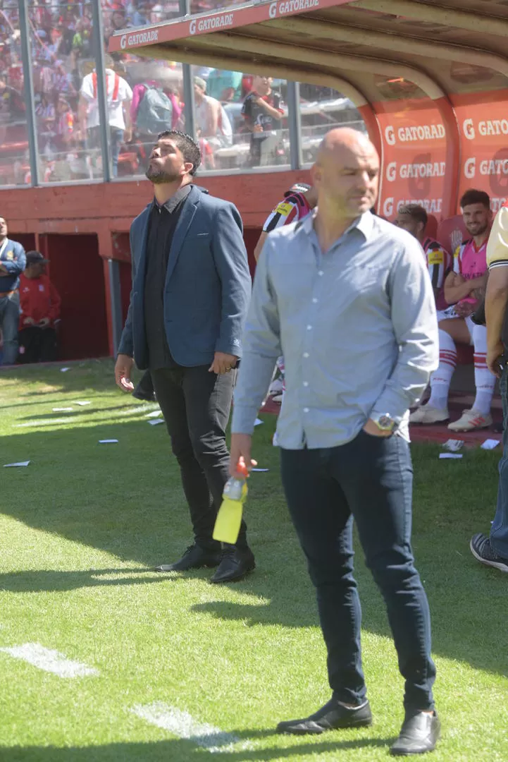 TRANQUILIDAD. Gómez y Orsi consideran que el equipo está por el buen camino y que ahora deberá ganarle a Quilmes.