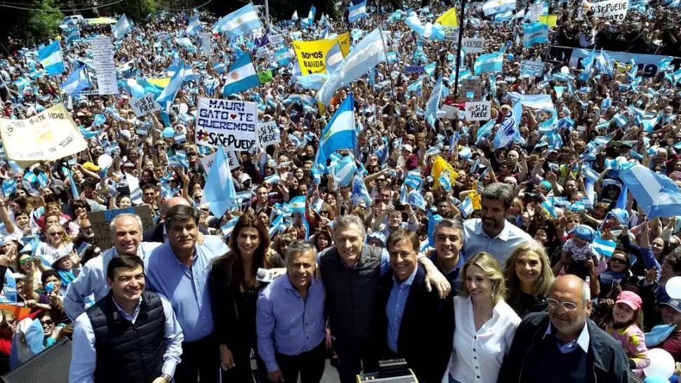 COMO EN MENDOZA. Macri espera reunir una multitud en la plaza Independencia, a la que pedirá el voto para el 27. 