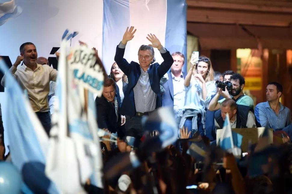 EN PLAZA INDEPENDENCIA. Macri anunció el lunes último la prórroga de la norma. la gaceta / foto de DIEGO ARAOZ