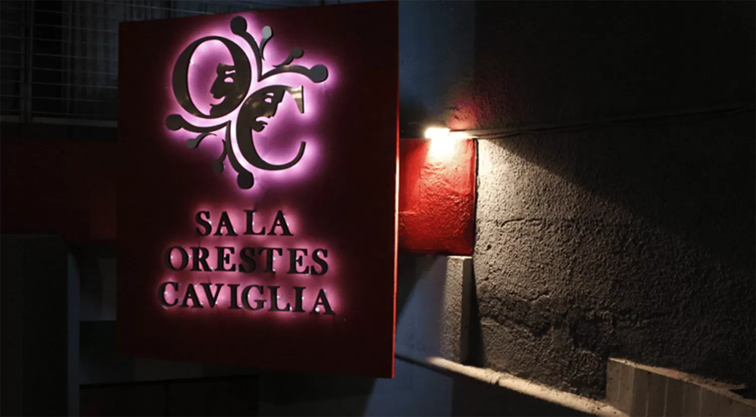 Poesía: literatura y música con Ángel Leiva 