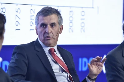 Estabilidad y financiamiento, temas de la economía que viene