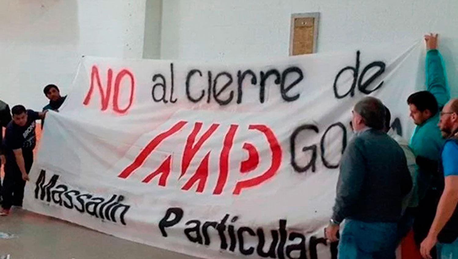 Massalin Particulares cerró su planta en Corrientes y despidió a 220 empleados