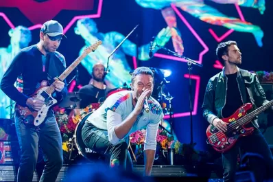 Con una carta a sus fans, Coldplay anunció un nuevo disco doble