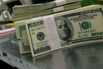 Con fuerte demanda, el dólar minorista subió un 1,6% y cerró en $ 62,37