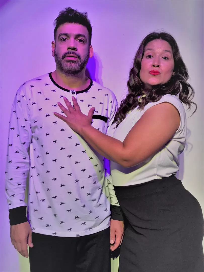 PURA APARIENCIA. Gonzalo Véliz y Soledad Pereyra son Román y Claudia. 