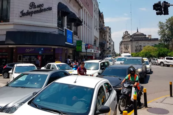 Llegar a la plaza, una misión imposible: será copada por miles de militantes peronistas