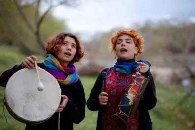 Un canto femenino que desafía los cánones machistas del folclore