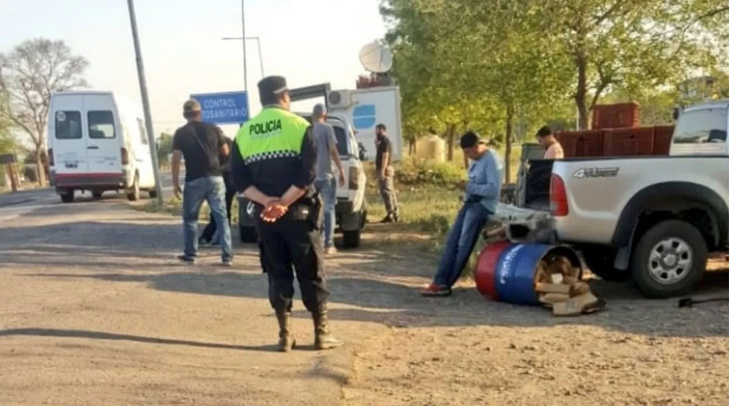 Intentaron escapar con 120 panes de marihuana escondidos en un tacho