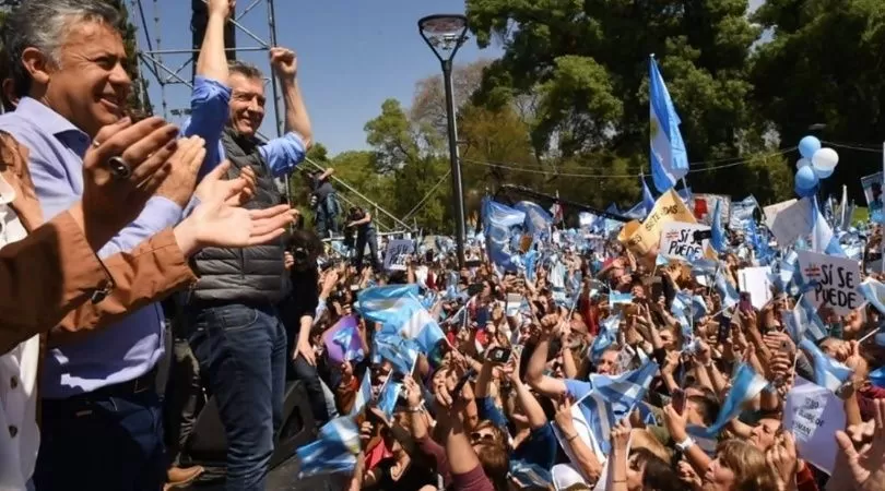 CONVOCAN UNA MARCHA PARA DESPEDIR A MACRI. Sería en Plaza de Mayo.