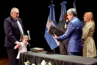 Oficialización de funcionarios: el nuevo elenco de Alfaro