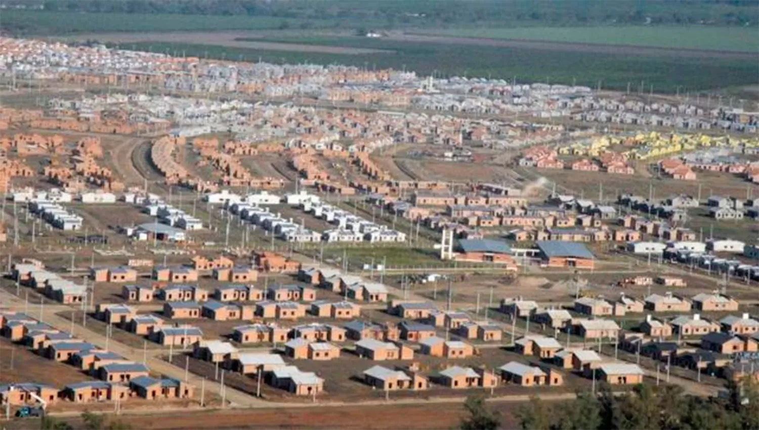 Silvia Elías de Pérez denunció a la ex interventora del IPVDU por malversación de fondos