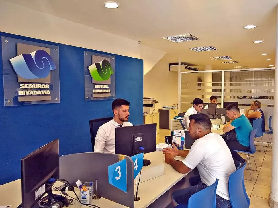  Centro de Atención Tucumán - 9 de Julio 745