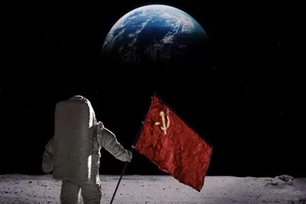 Para toda la humanidad: ¿y si los Rusos hubiesen llegado antes a la luna?