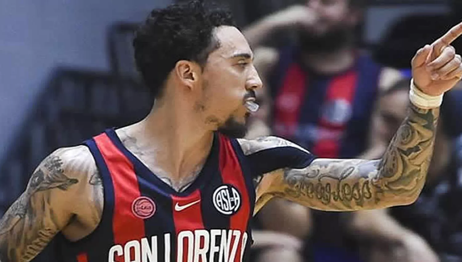 Donald Sims, antes de jugar en San Lorenzo la LNB, lo hizo en Regatas de Corrientes y en Atenas. (FOTO TOMADA DE PRENSA LNB)