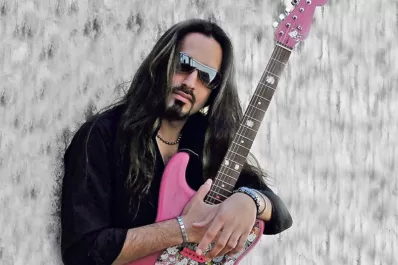 Casino: Xavier Moyano, en concierto