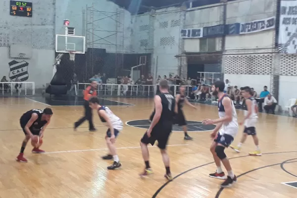 Torneo Federal: Tucumán Básquet venció a Estudiantes y lidera la División NOA